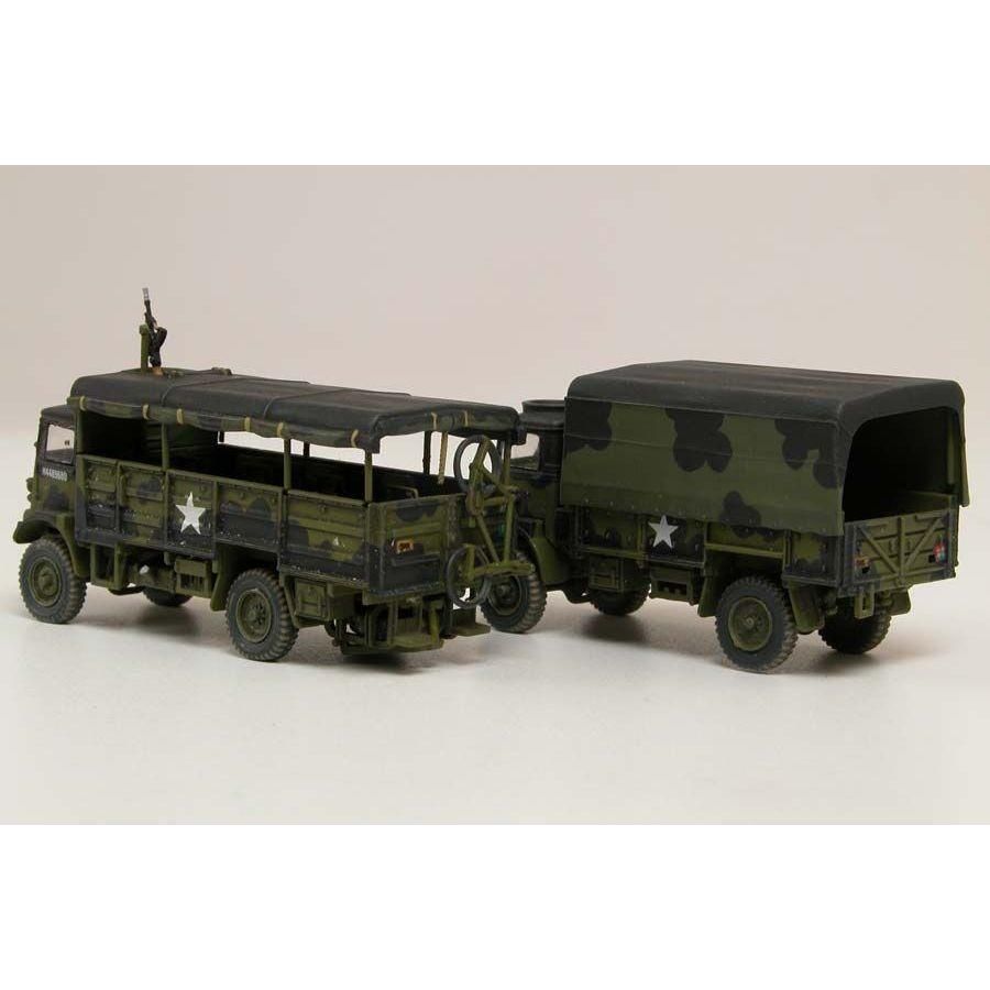 AIRFIX 1/76 Bedford QLT and Bedford QLD Trucks