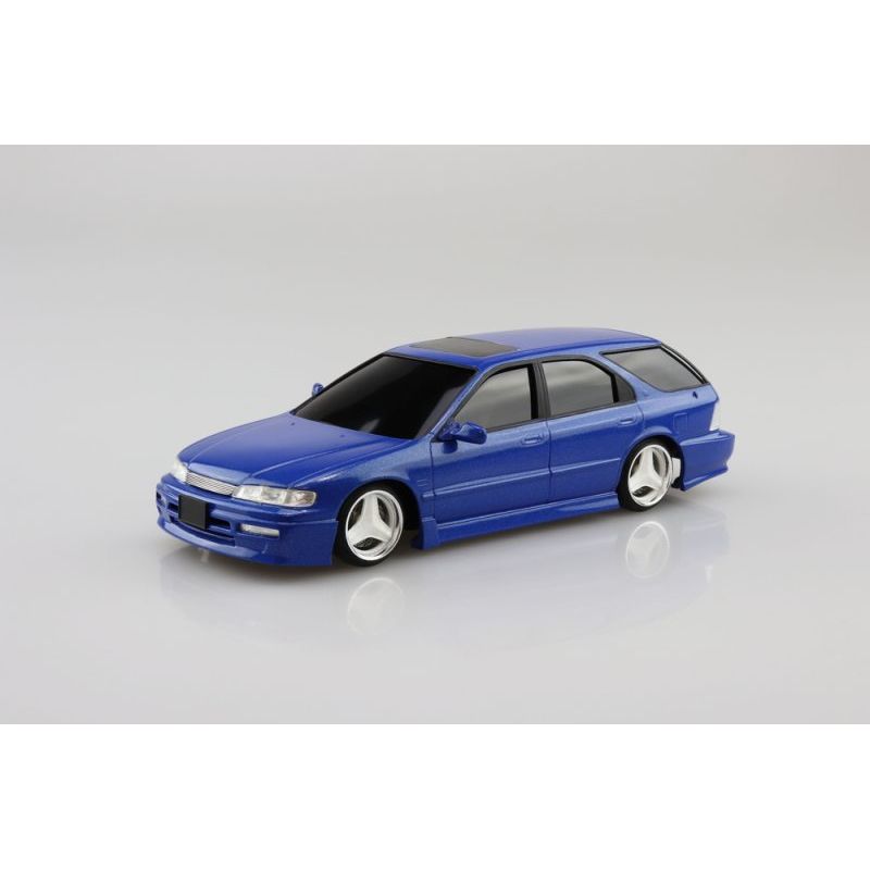 AOSHIMA 1/24 CF2 Accord Wagon Smoothing Style '96 (Honda)
