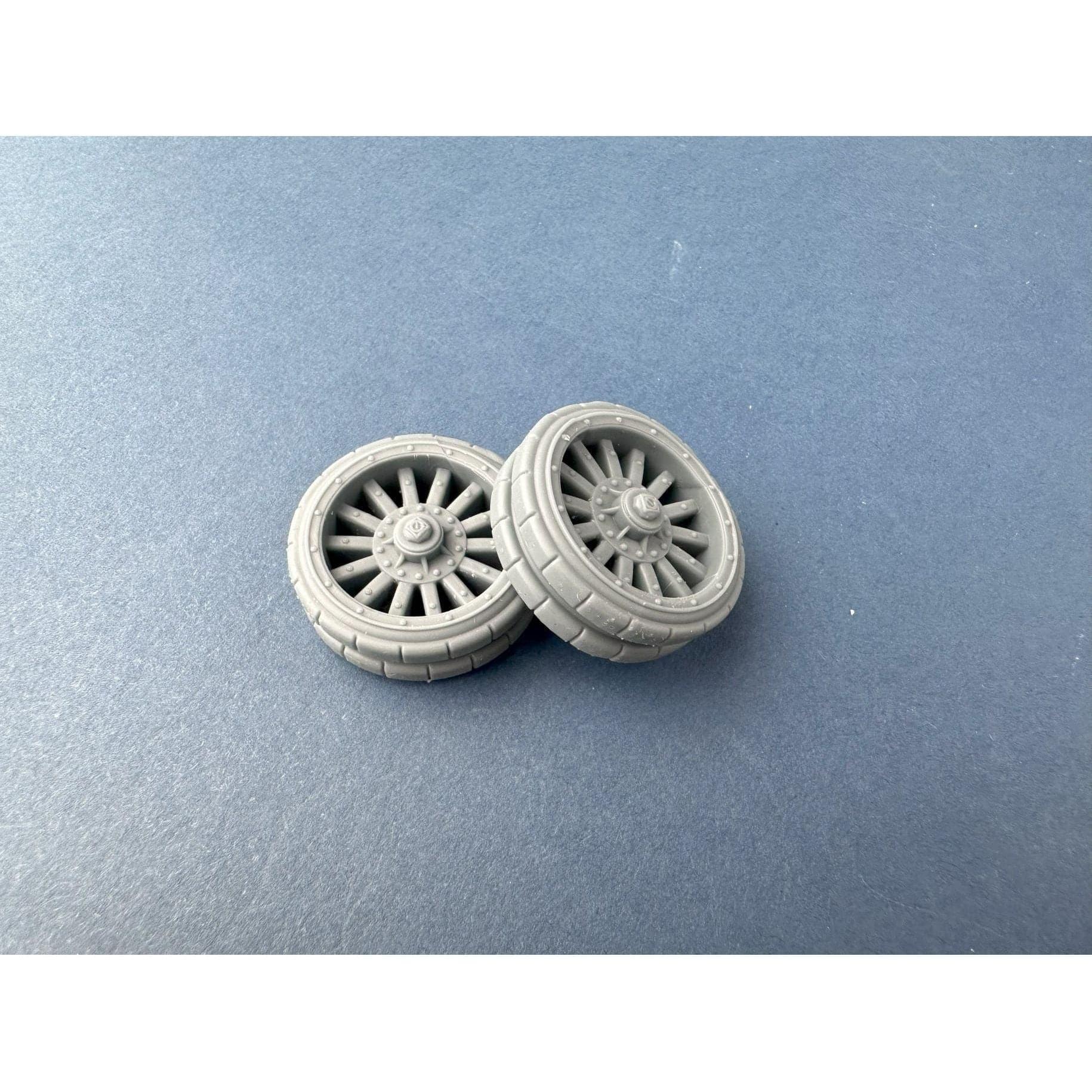 COPPER STATE MODELS 1/35 Garford-Putilov Rear Wheels, 1941 Pattern