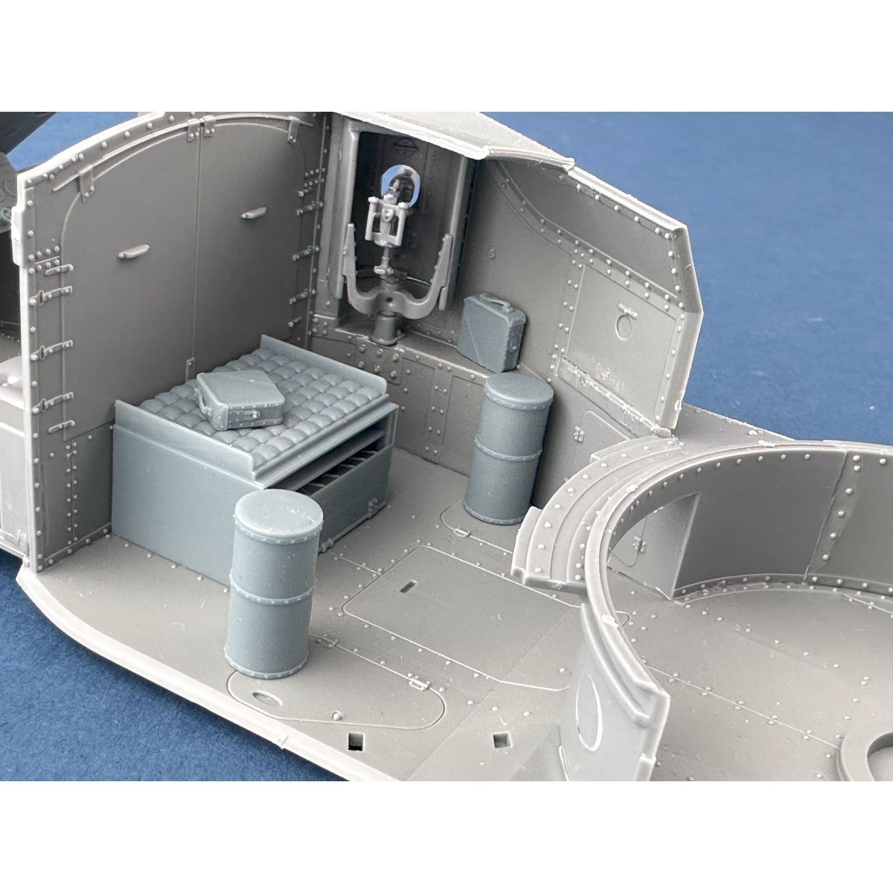COPPER STATE MODELS 1/35 Garford-Putilov MG Compartment Interior