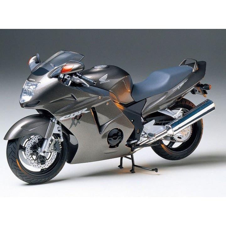 TAMIYA 1/12 Honda CBR1100XX Super Blackbird