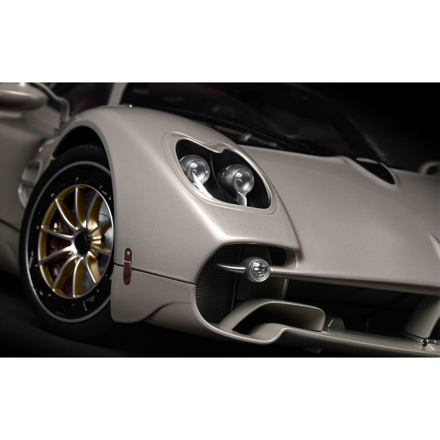 POCHER 1/8 Pagani Utopia Coupé - Rinascimento Lucido