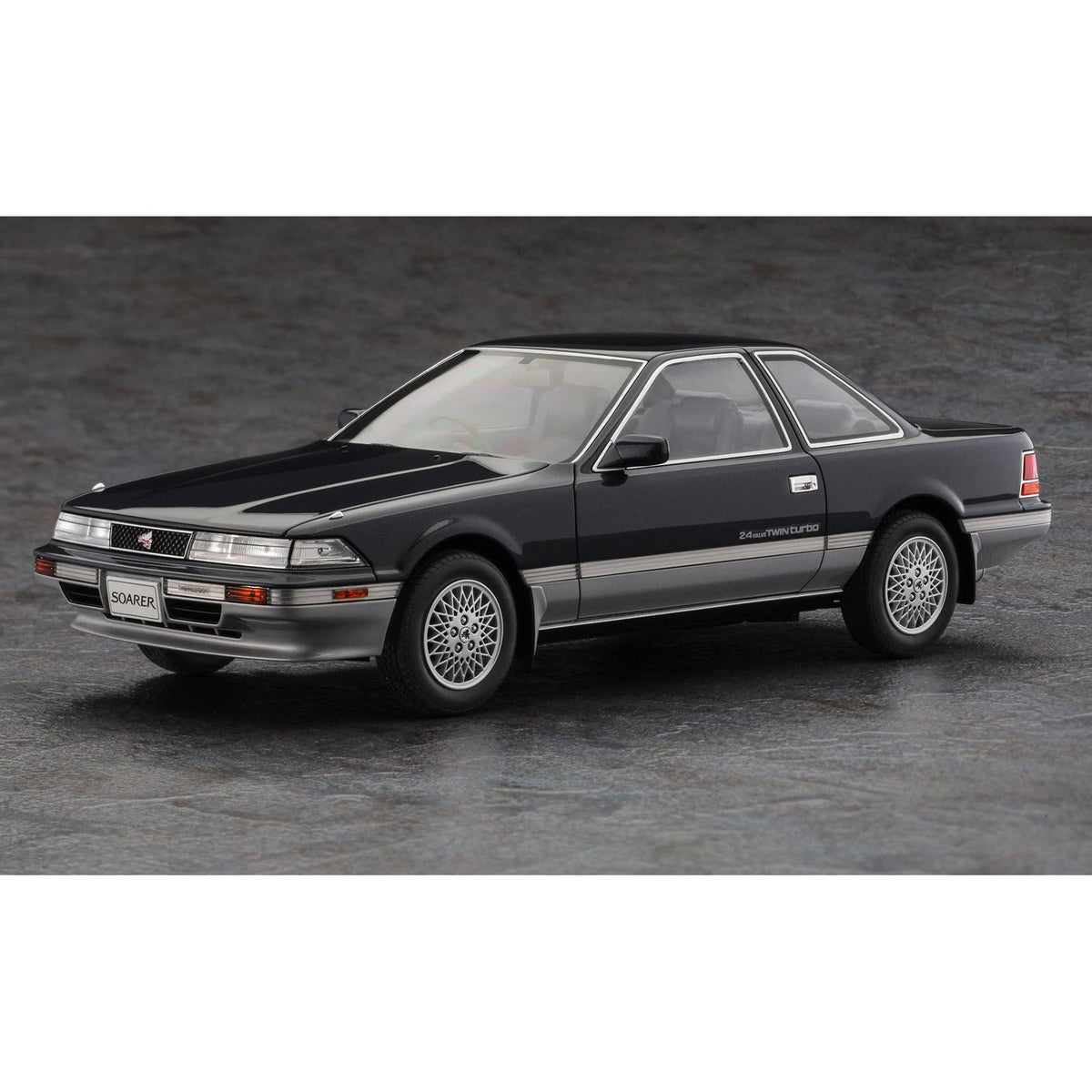 HASEGAWA 1/24 TOYOTA SOARER (Z20) EARLY VERSION 2.0GT-TWIN TURBO (1986)