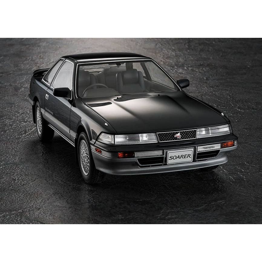 HASEGAWA 1/24 TOYOTA SOARER (Z20) EARLY VERSION 2.0GT-TWIN TURBO (1986)
