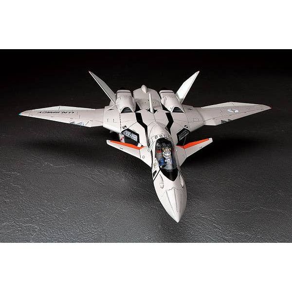 HASEGAWA 1/72 VF-11B Thunderbolt (Macross Plus)