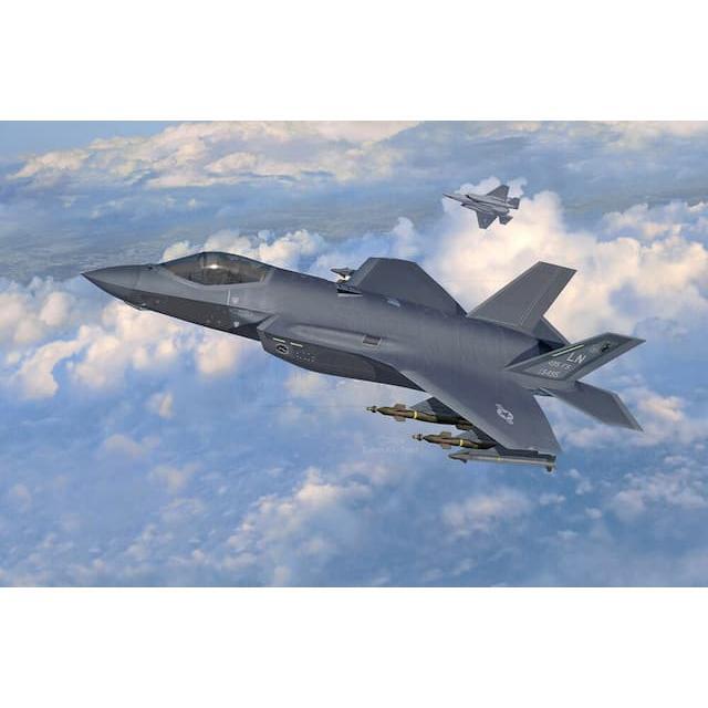 REVELL 1/72 Lockheed Martin F-35 A Lightning II