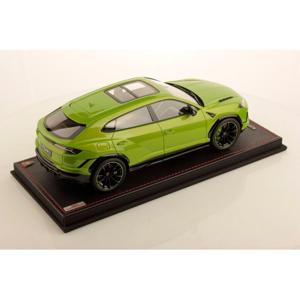 MR COLLECTION MODELS 1/18 Lamborghini Urus S Verde Mantis