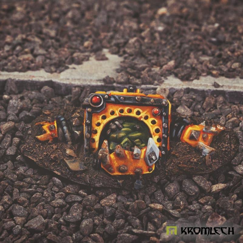 KROMLECH Large Orc Casualties Basing Kit (5)