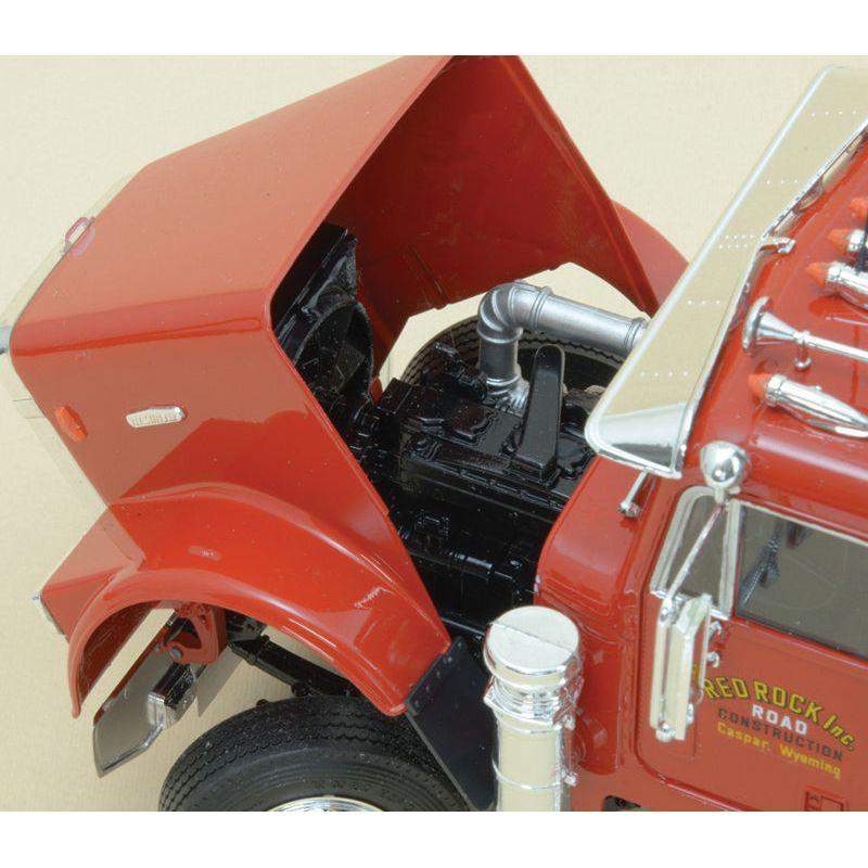 ITALERI 1/24 Freightliner Heavy Dumper Truck