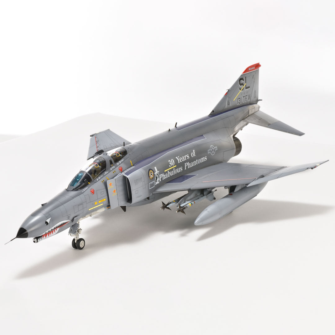ZOUKEI MURA 1/48 F-4E Late Phantom Plastic Model Kit