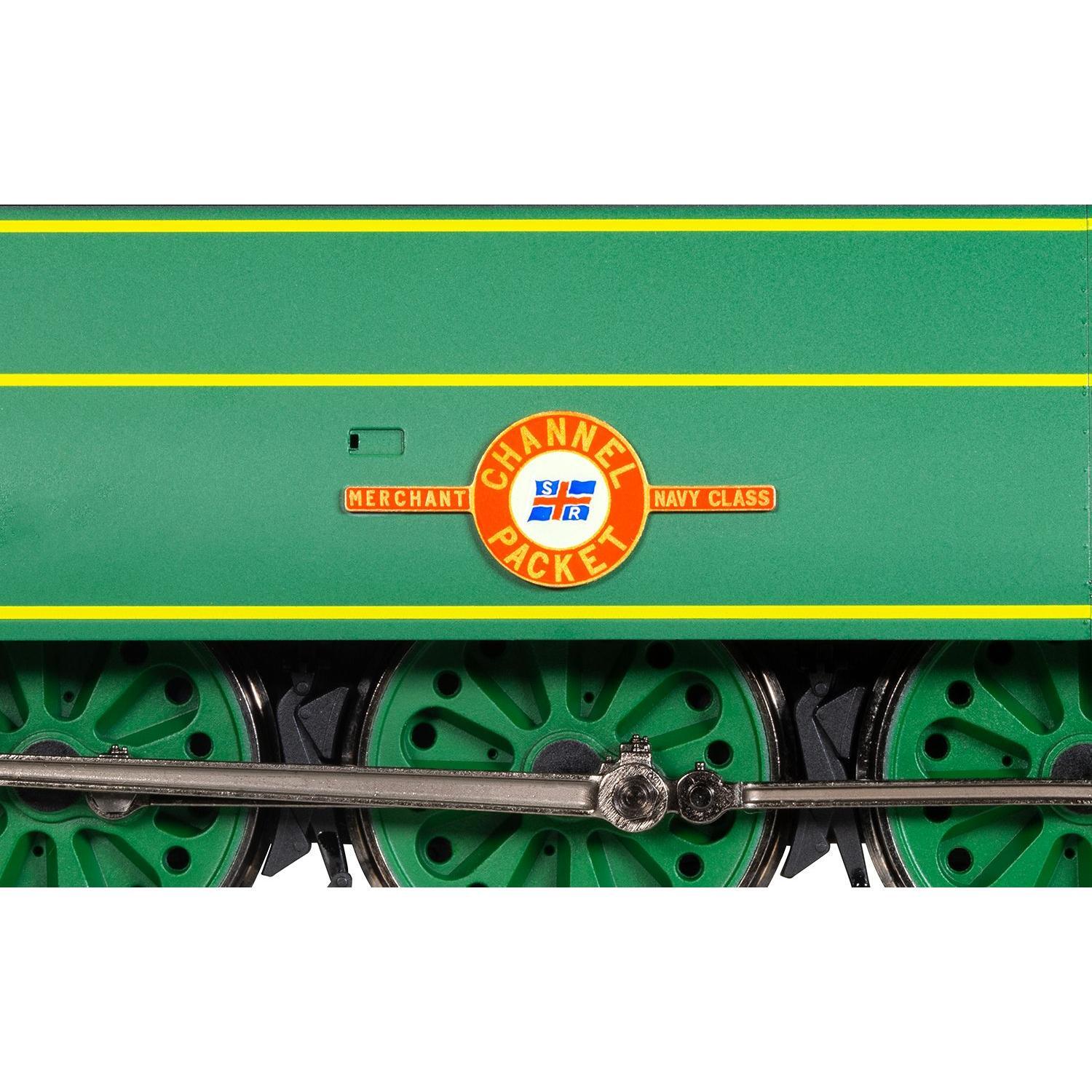HORNBY OO Hornby SR - Merchant Navy Class - 21C1