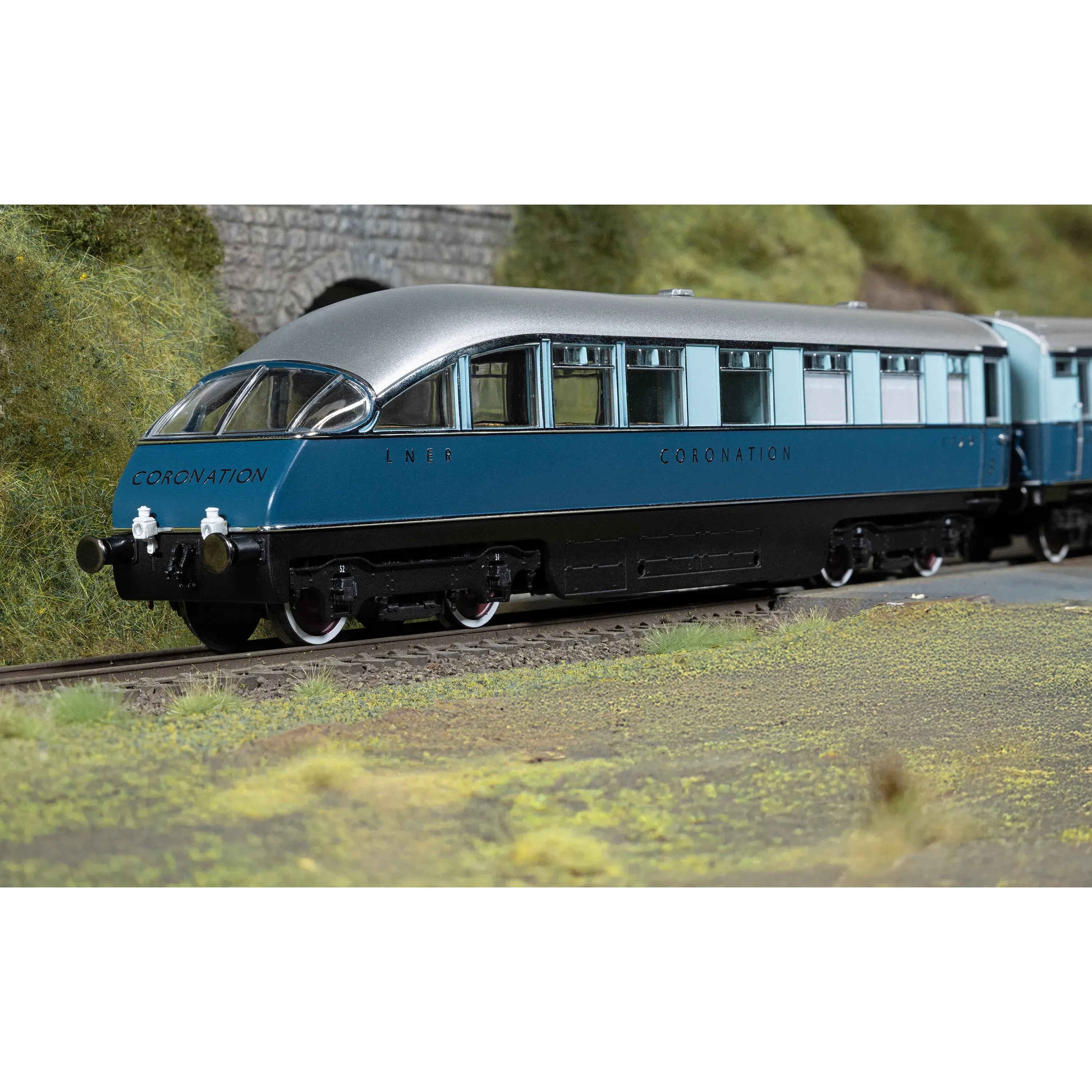 HORNBY OO LNER - 'Coronation' Observation Car 1729 (The One:One Collection)