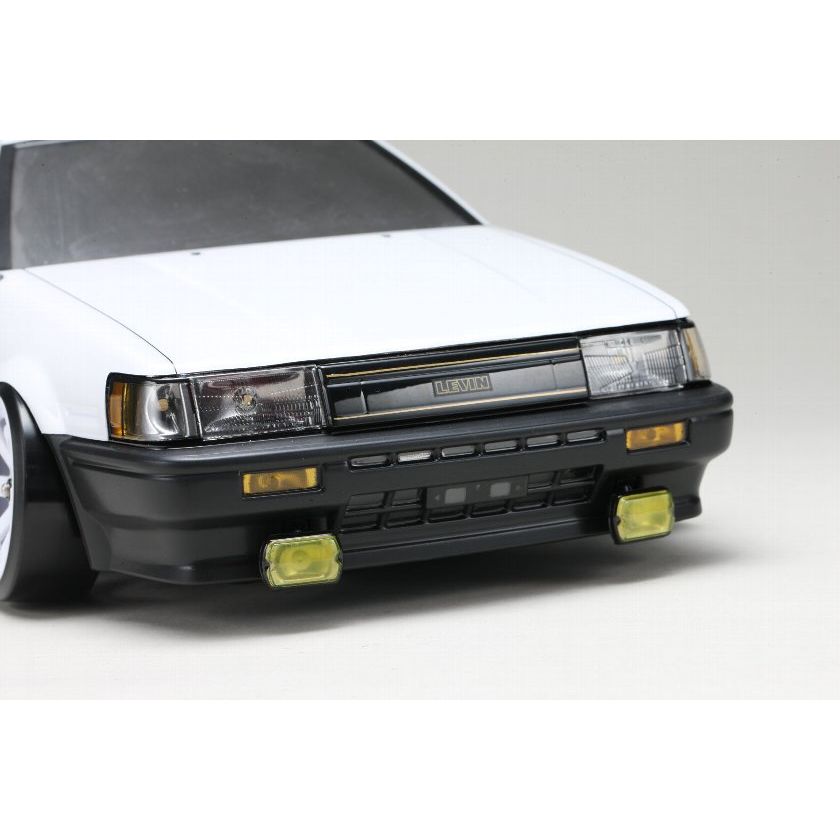 YOKOMO TOYOTA Corolla Levin (AE86) 2Dr Aero Parts Set