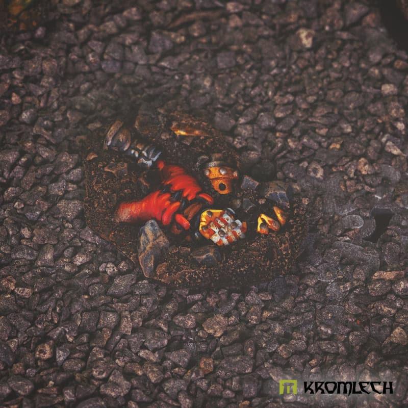 KROMLECH Small Orc Casualties Basing Kit (10)