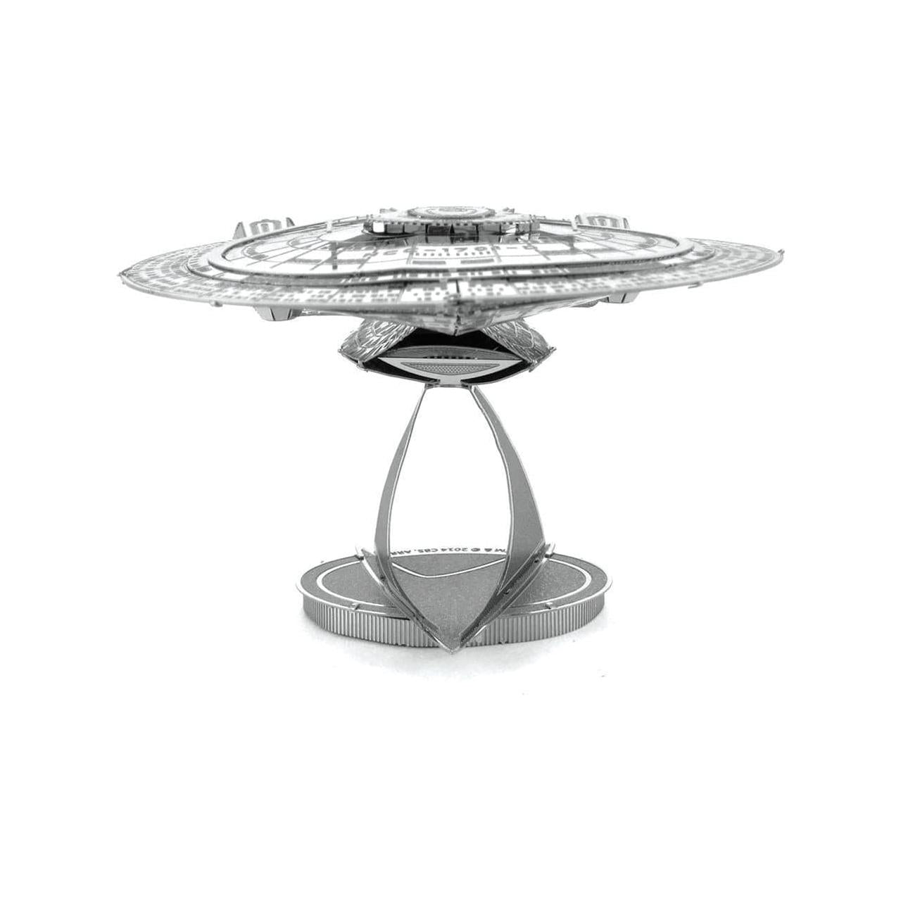 METAL EARTH Star Trek NCC-1701-D