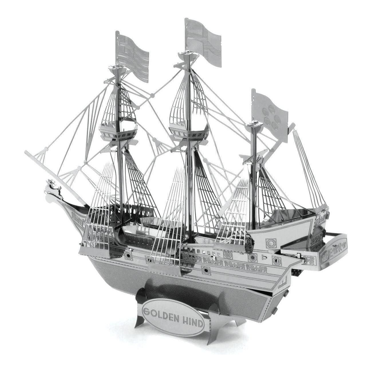 METAL EARTH Golden Hind