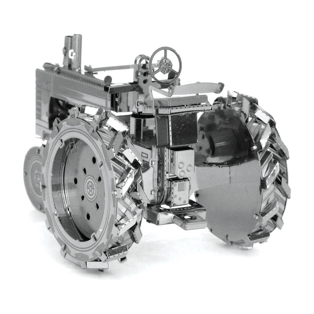 METAL EARTH Farm Tractor