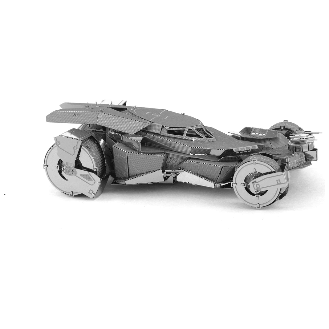 METAL EARTH Batman - Batman v Supeman Batmobile