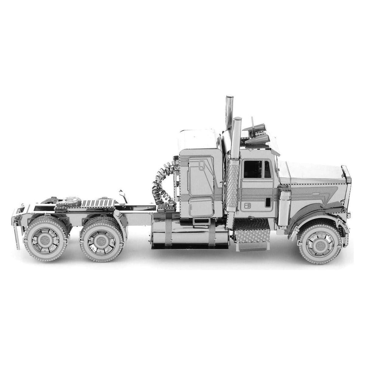 METAL EARTH Freightliner FLC Long Nose Truck