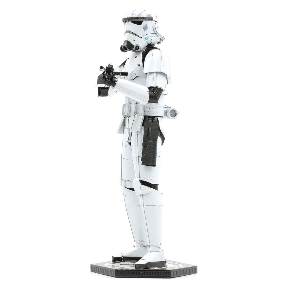 METAL EARTH ICONX Star Wars Stormtrooper