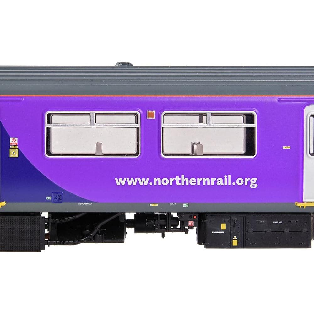 BRANCHLINE OO Class 150/1 2-Car DMU 150143 Northern Rail