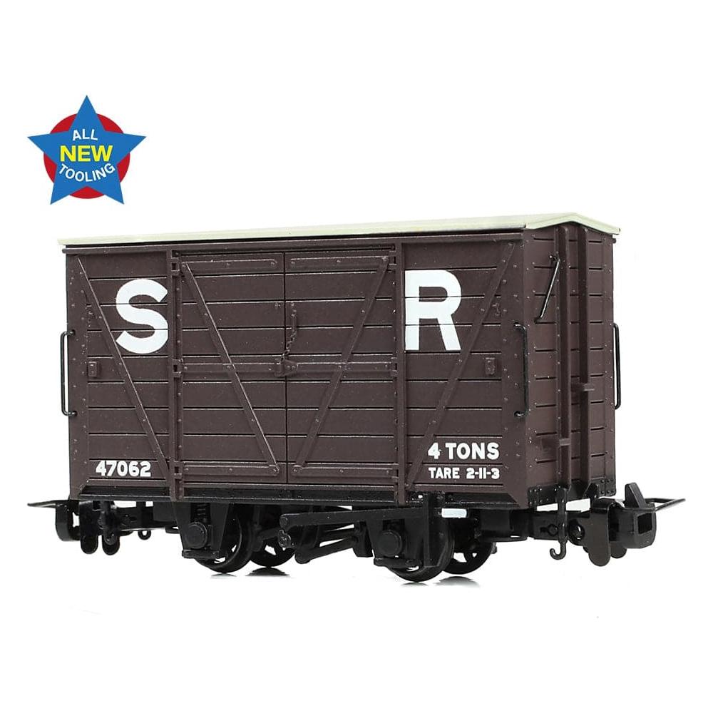 BACHMANN NARROW GAUGE OO9 RNAD Box Van SR Brown