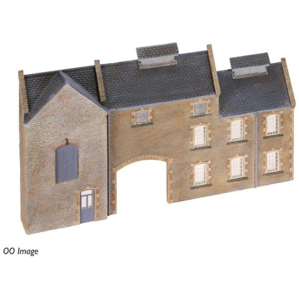 SCENECRAFT N Low Relief Stone Factory 133mm x 13mm x 72mm - Hearns Hobbies Melbourne - SCENECRAFT