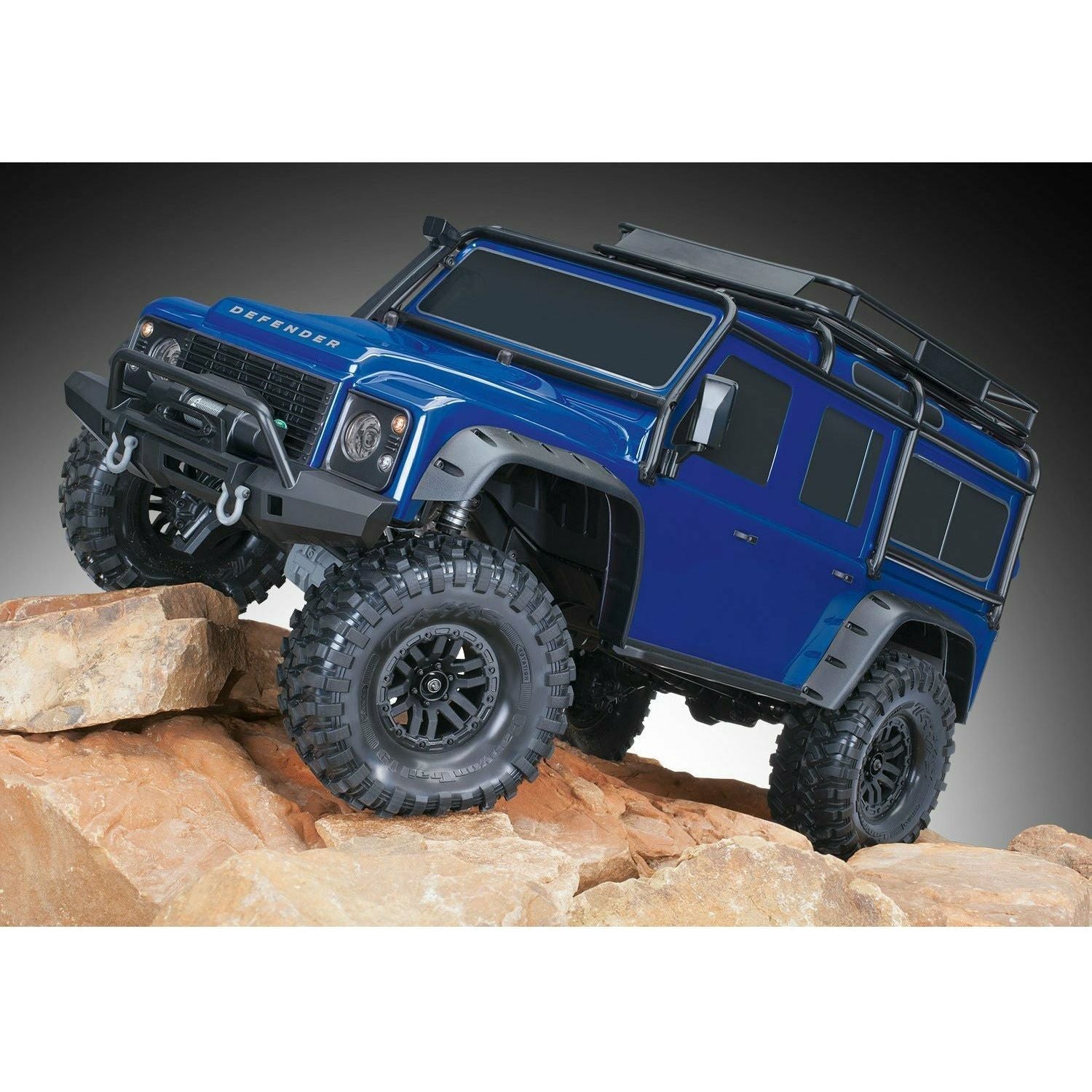 TRAXXAS 1/10 TRX-4 Scale & Trail Crawler Land Rover - Blue Brushed
