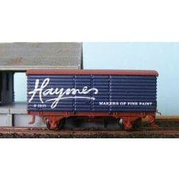 AUST-N-RAIL N VR U Van Haymes Paint with Microtrains Couplers