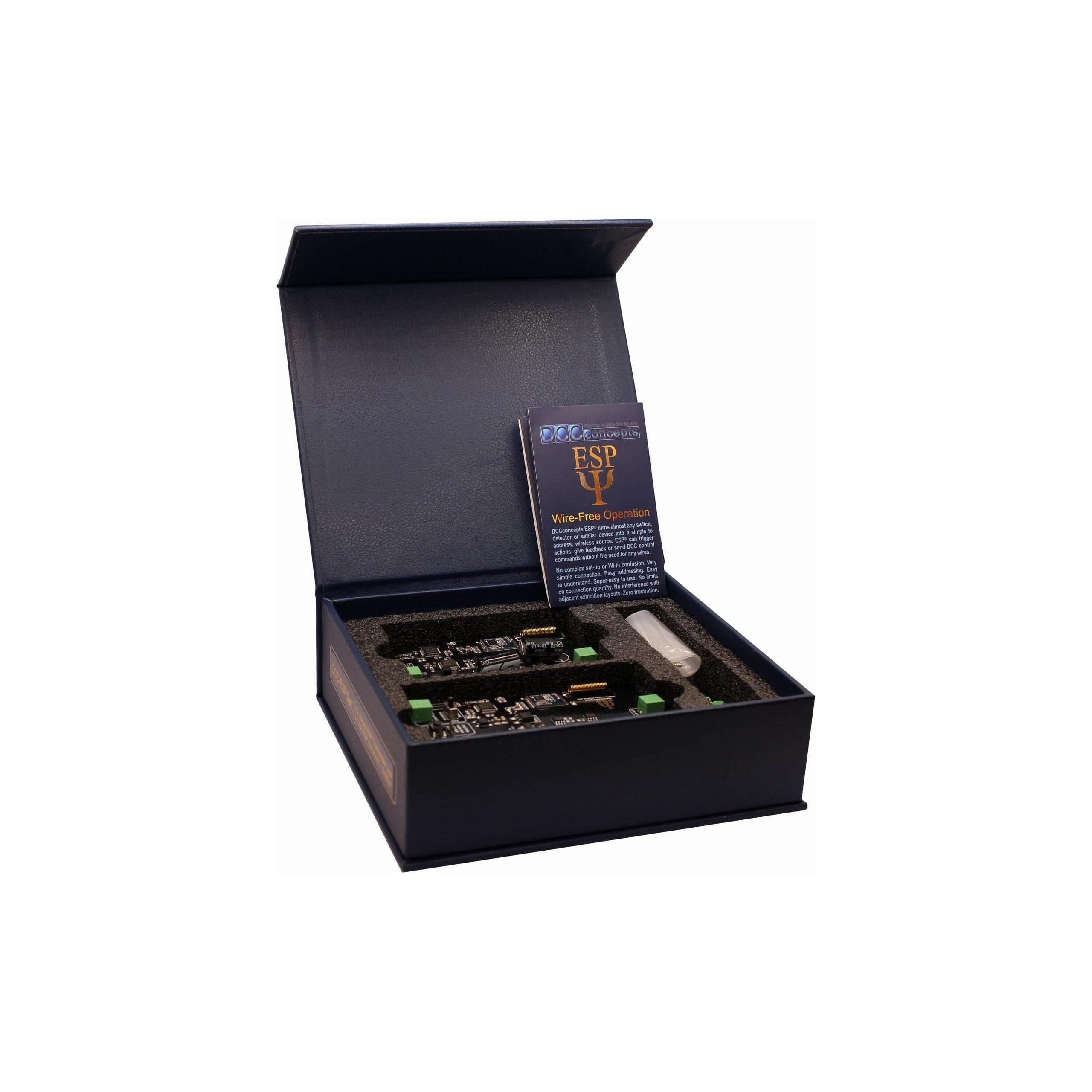 DCC CONCEPTS ESP Starter Set 3-Output DCC Transmitter & Wireless DCC Receiver Unit