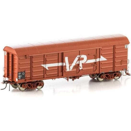 AUSCISION HO BLX Box Van, VR Wagon Red with Large VR Logo, 4 Louvre & Plain Doors - 4 Car Pack