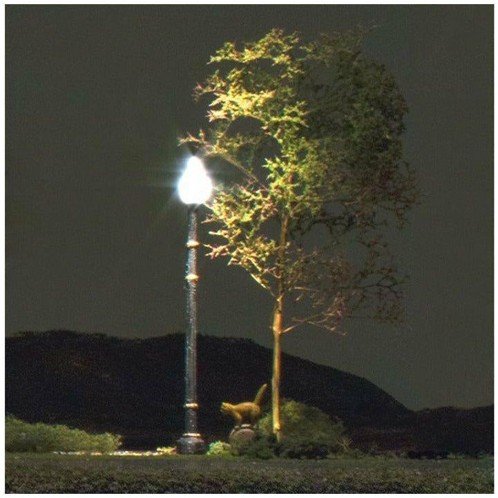 WOODLAND SCENICS N Lamp Post