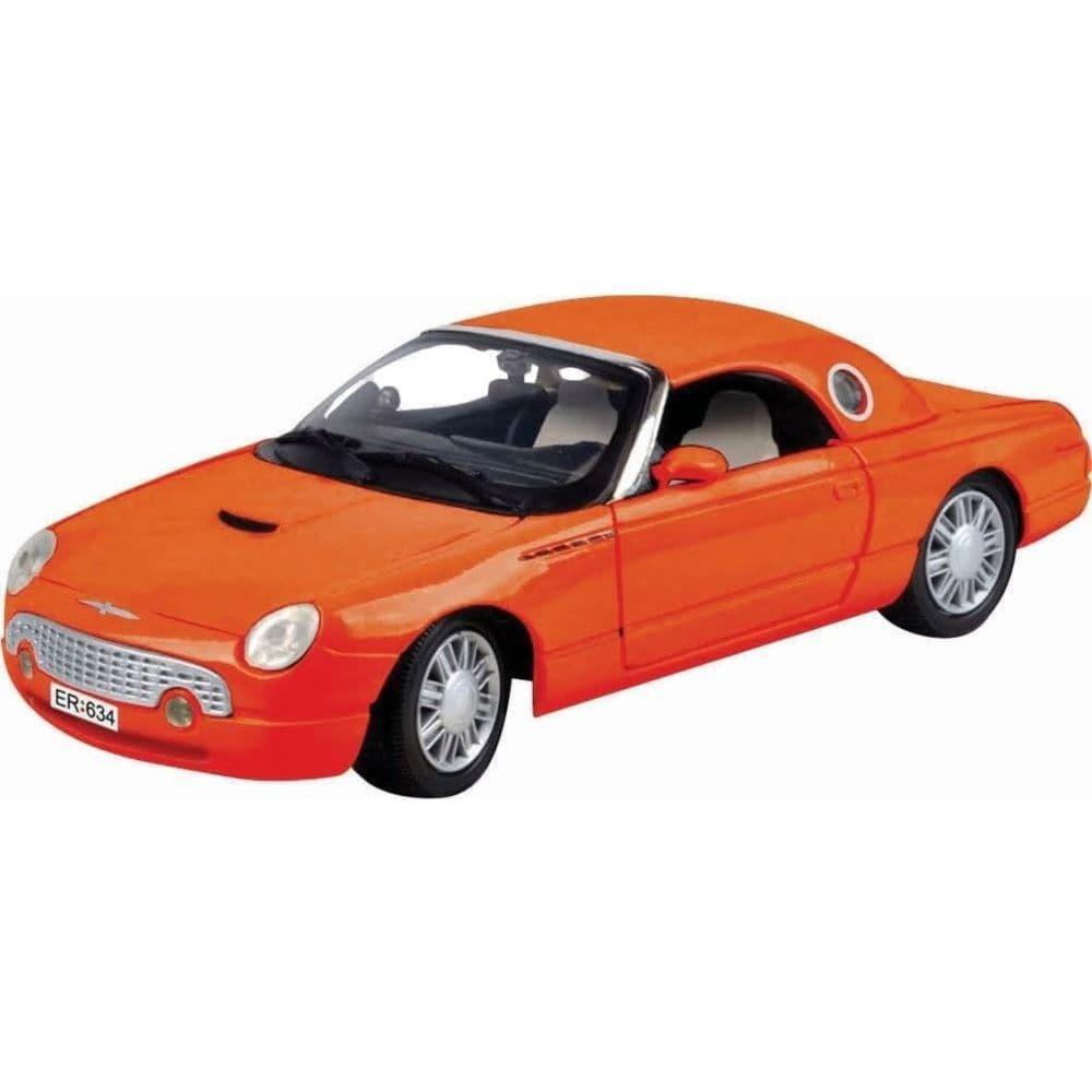 MOTORMAX 1/24 2002 Ford Thunderbird James Bond Die Another Day