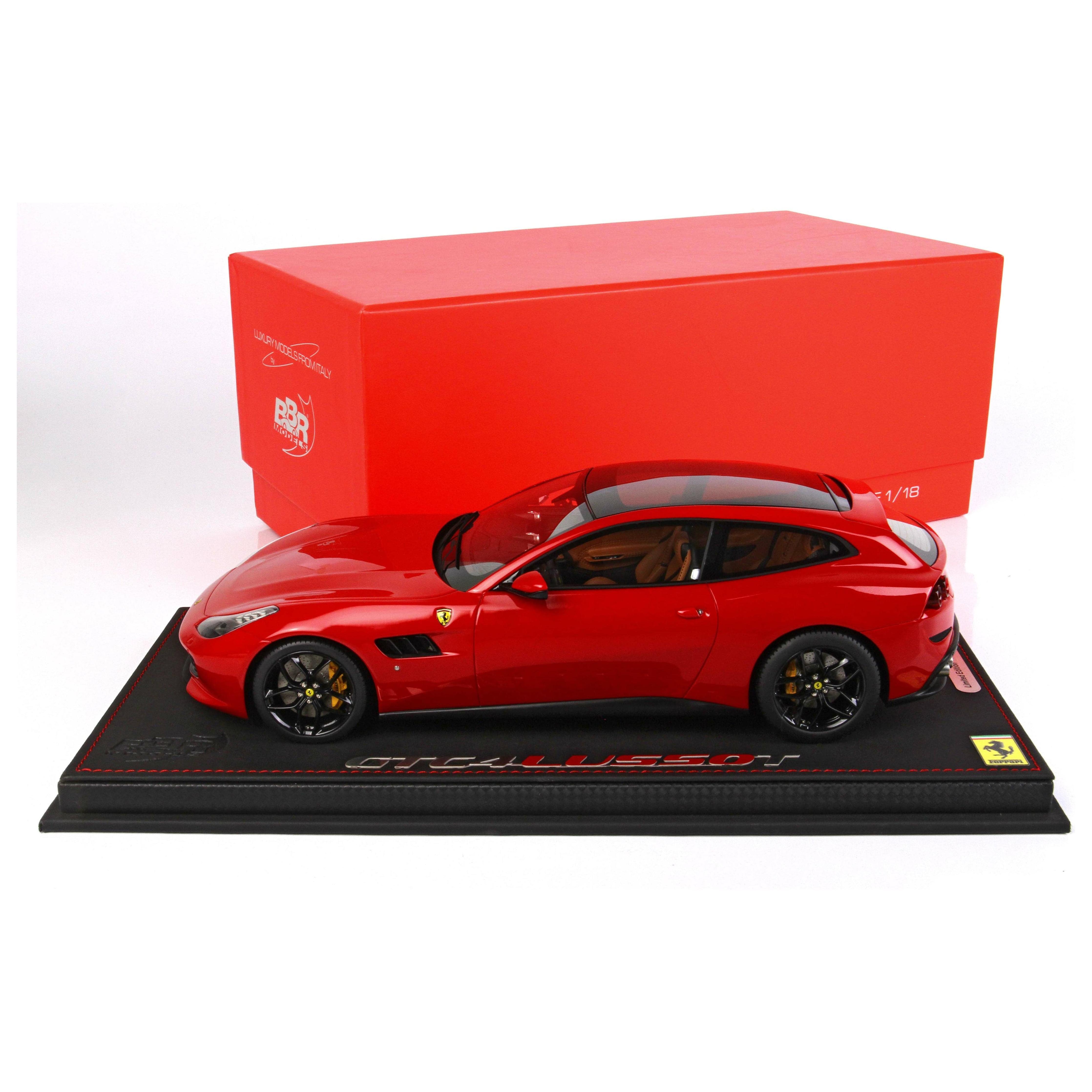 BBR 1/18 Ferrari GTC4 Lusso T Panoramic Roof Rosso Corsa 322 BLAC