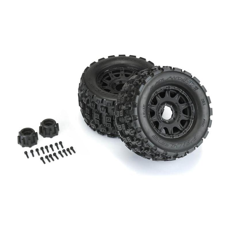 PROLINE Badlands MX38 3.8in Tyres Mounted on Raid 8x32 17mm
