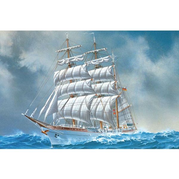 REVELL 1/350 Gorch Fock