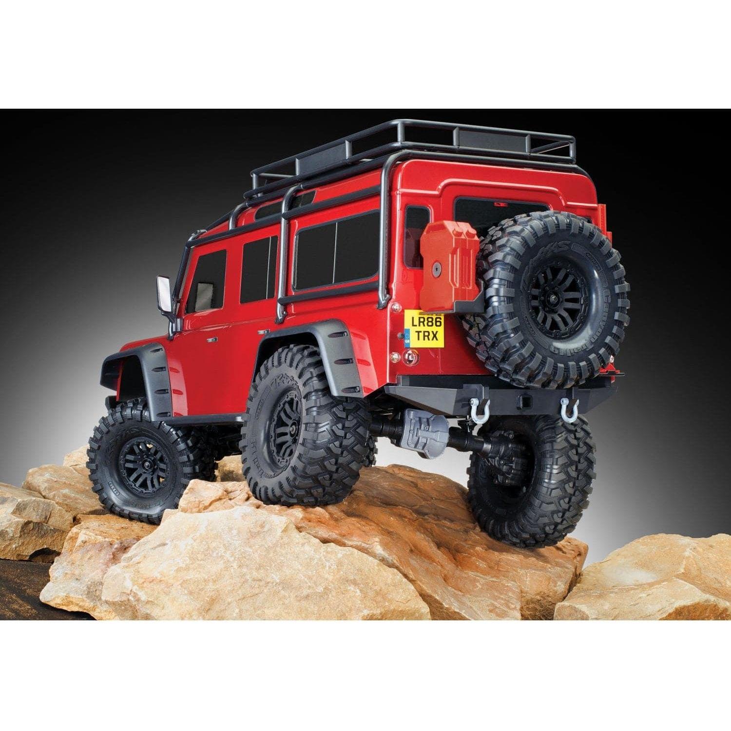 TRAXXAS 1/10 TRX-4 Scale & Trail Crawler Land Rover Defender - Red