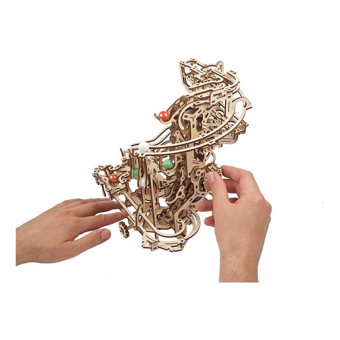 UGEARS Marble Run Chain Hoist