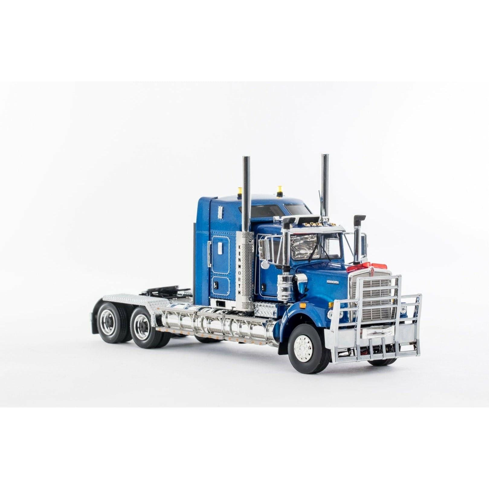 DRAKE 1/50 Kenworth C509 Sleeper Metallic Blue