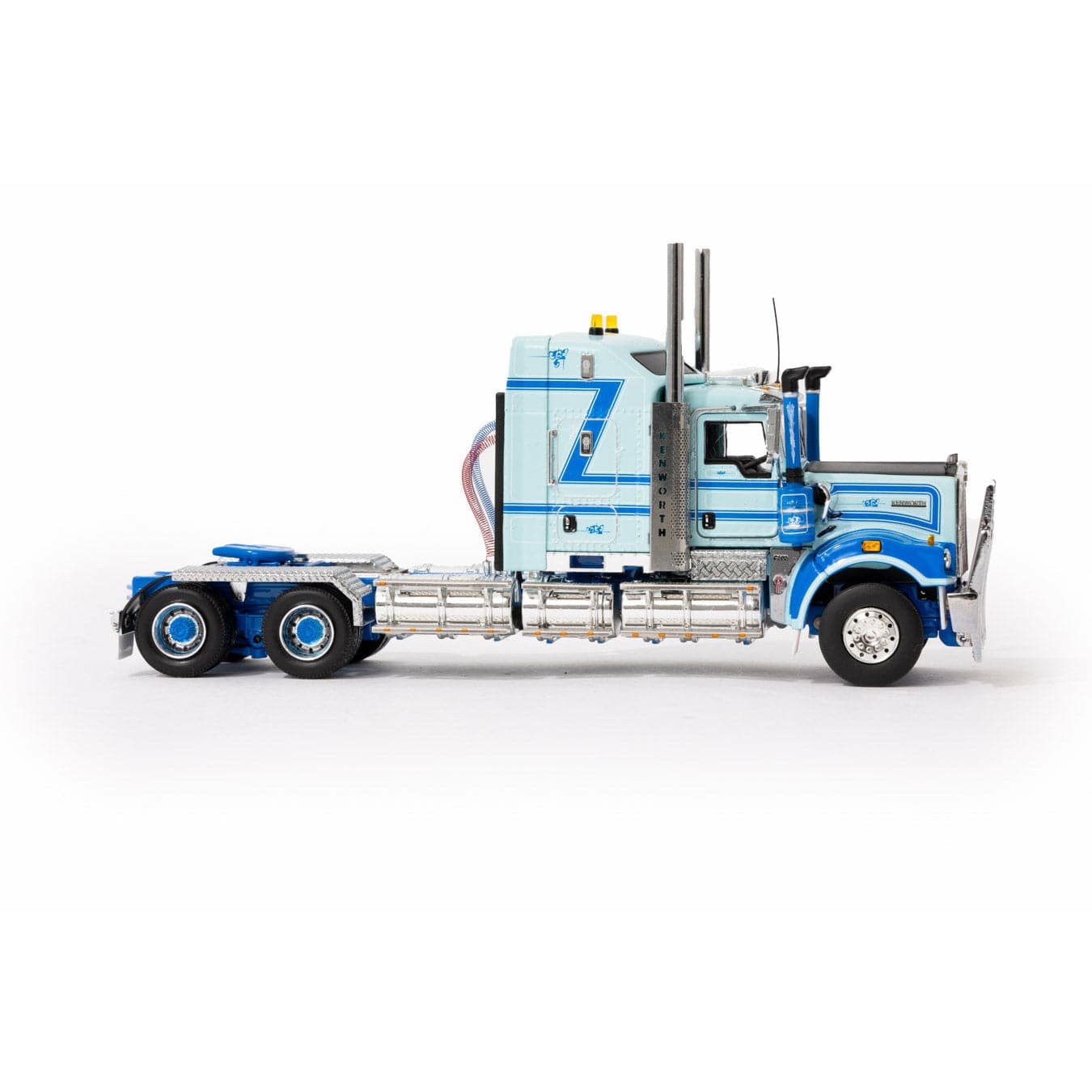 DRAKE 1/50 Kenworth C509 Sleeper Light Blue