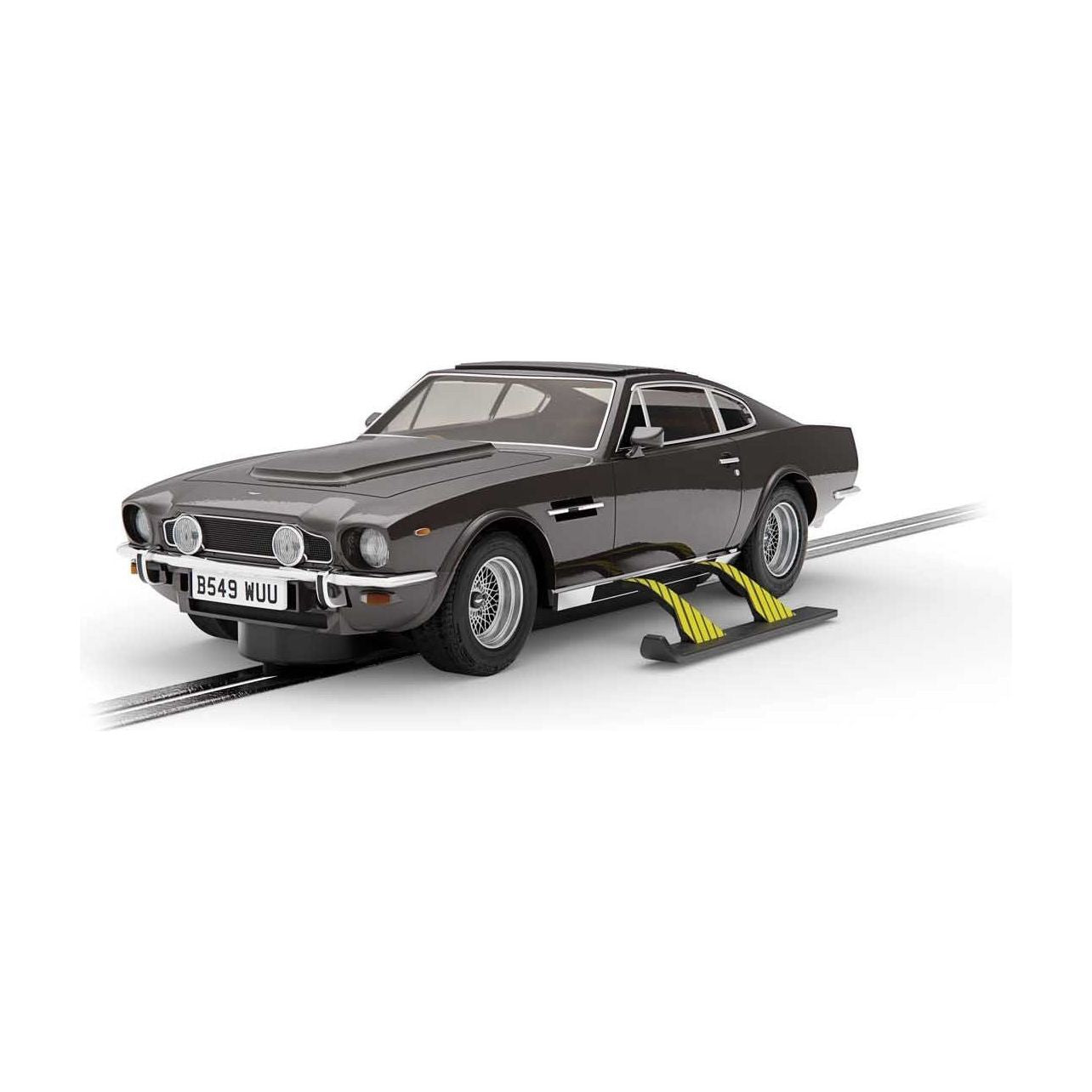 SCALEXTRIC James Bond Aston Martin V8 - The Living Daylight