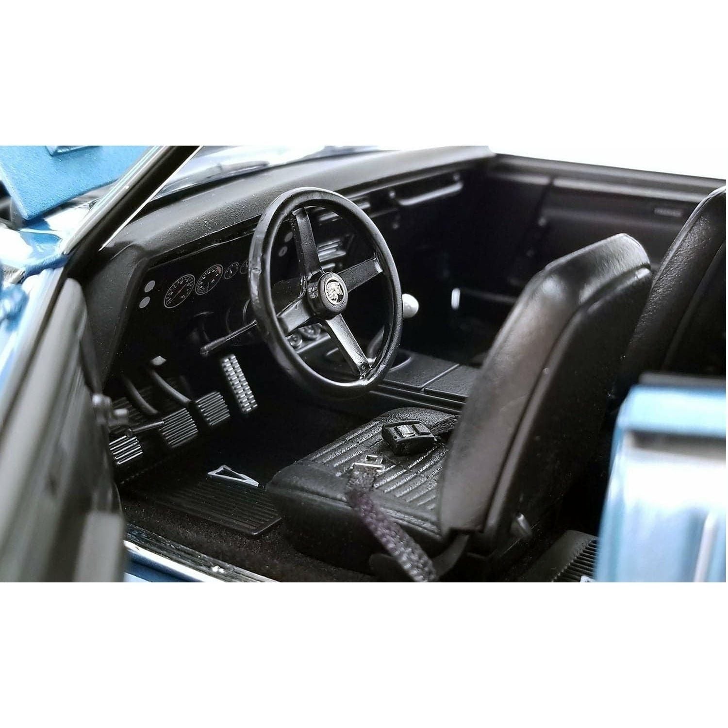 ACME 1/18 1968 Pontiac Firebird Street Fighter Blue