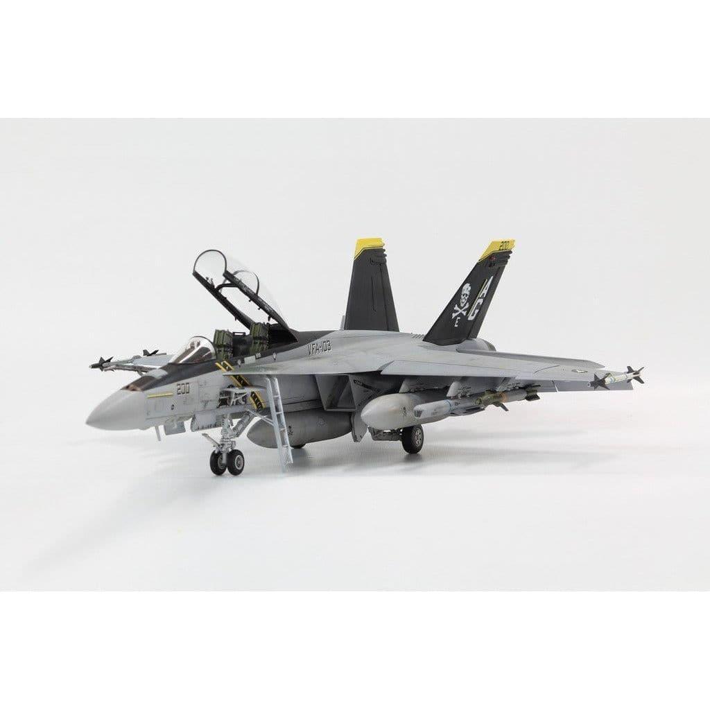 TRUMPETER 1/32 F/A-18F Super Hornet