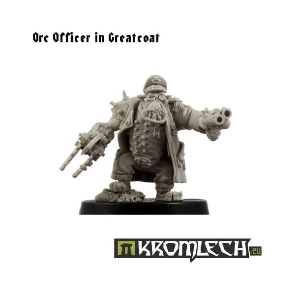 KROMLECH Orc Officer in Greatcoat (1)