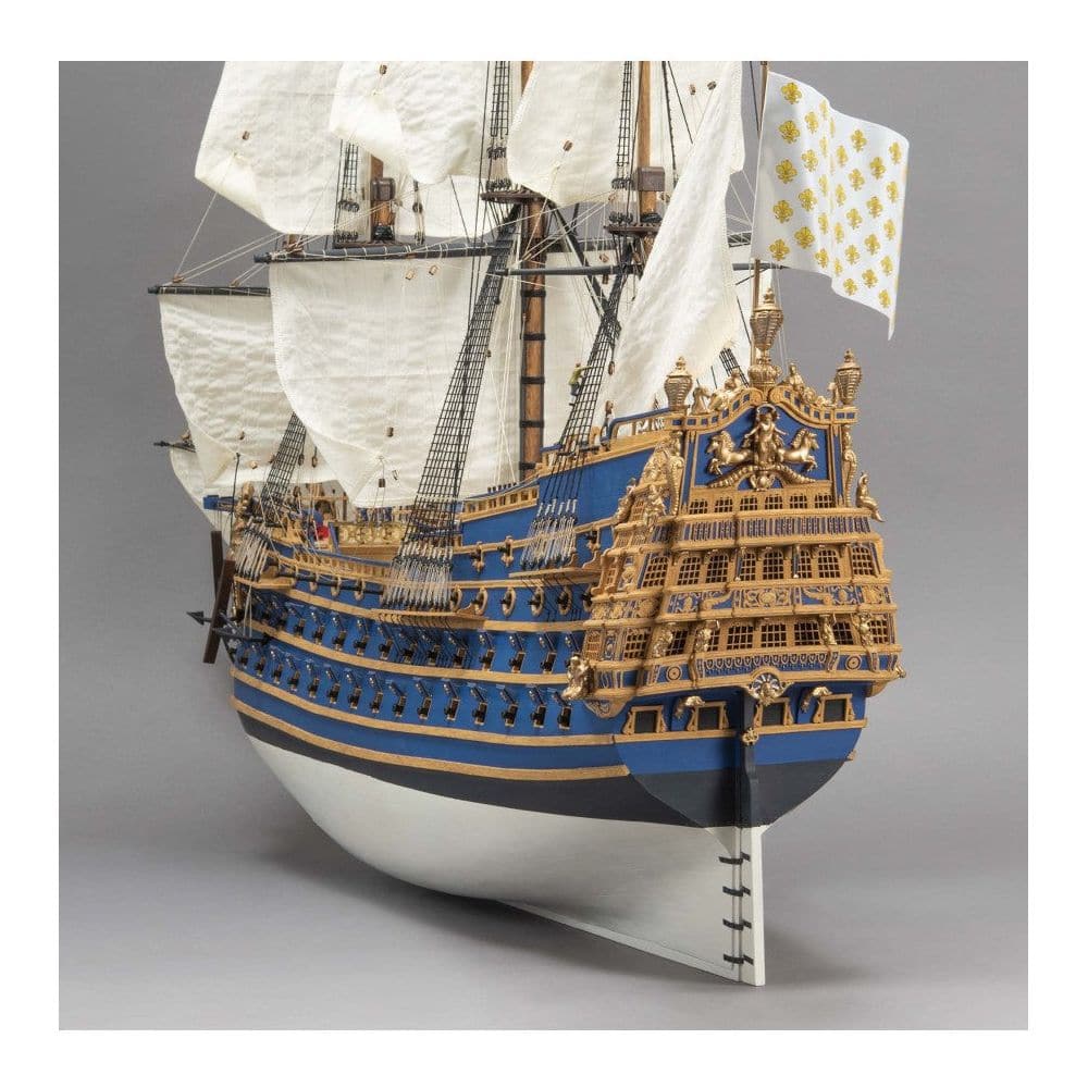 ARTESANIA 1/72 LE Soleil Royal Louis XIV's Flagship with Figurines Wooden Ship