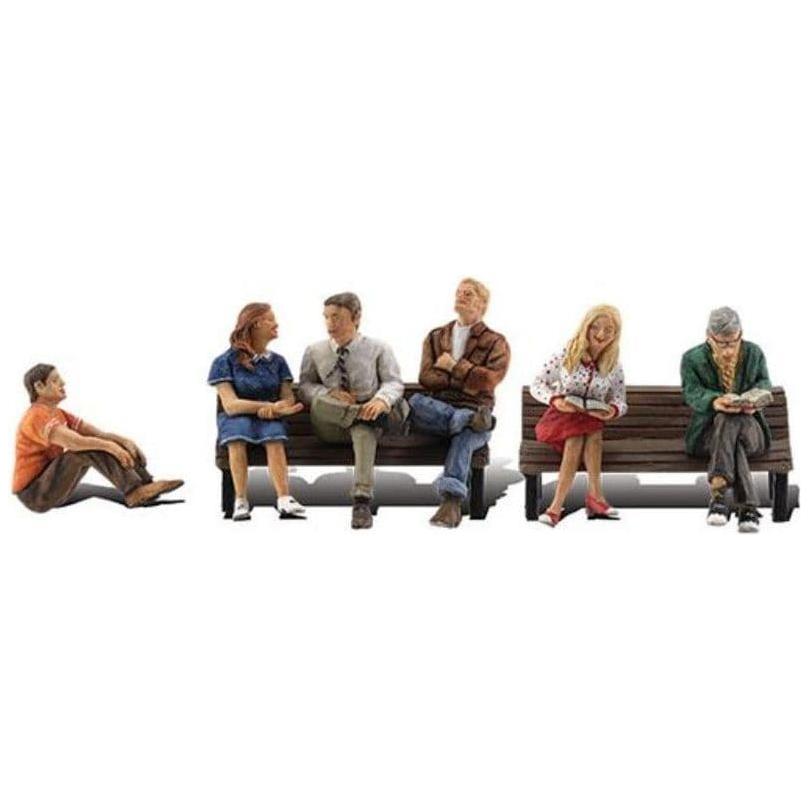 WOODLAND SCENICS HO People Sitting