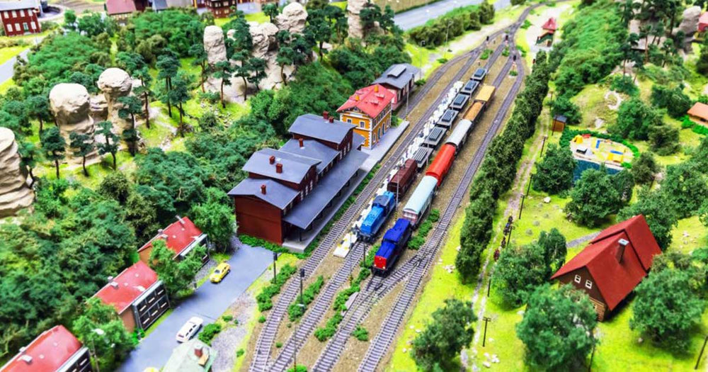Essential Model Train Track Types for Beginners | Hearns Hobbies