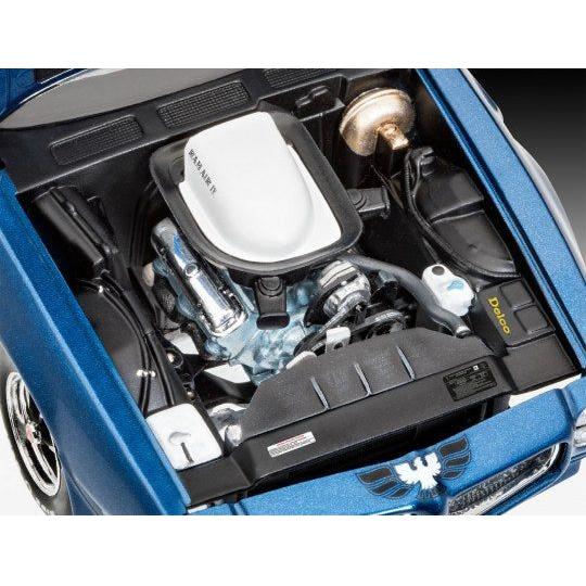 REVELL 1/24 Pontiac Firebird