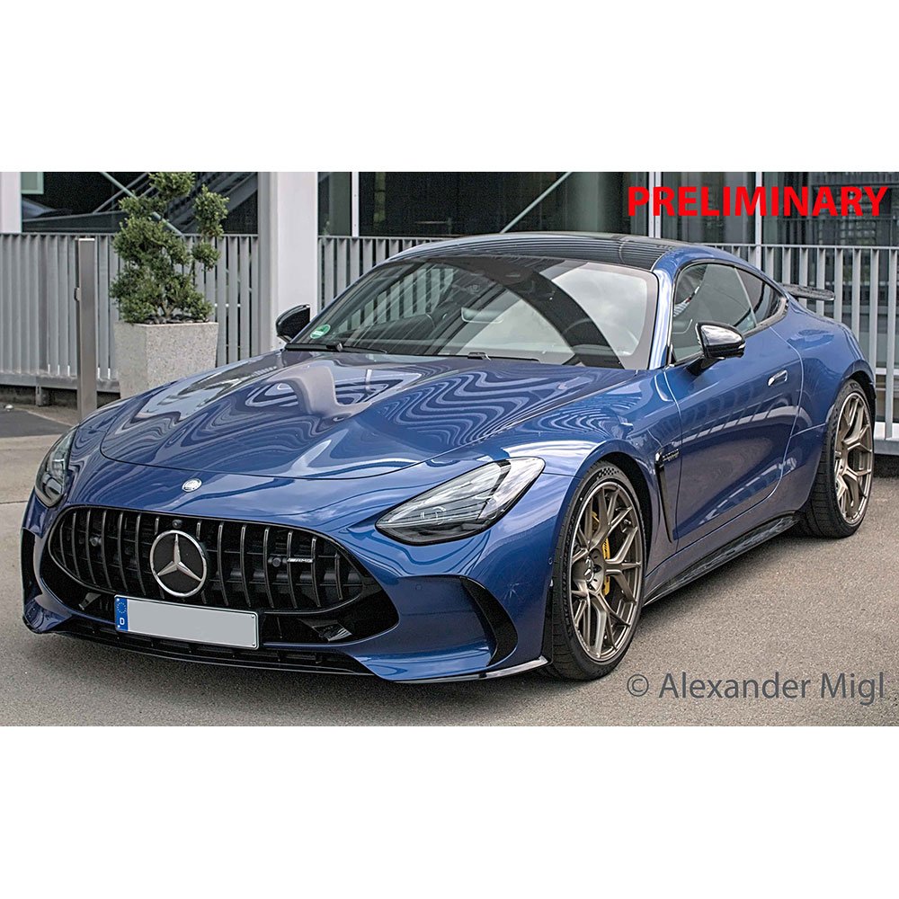 REVELL 1/24 MERCEDES AMG GT