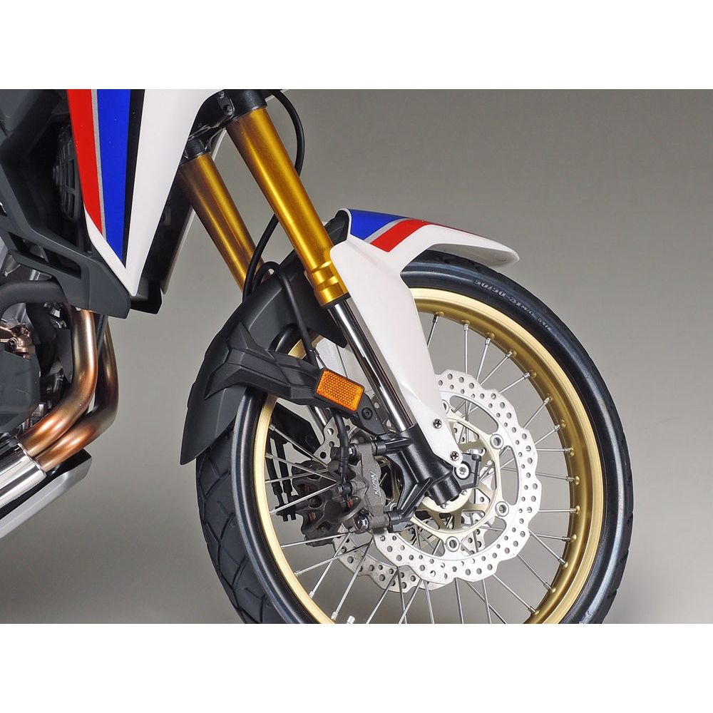 TAMIYA 1/6 Honda CRF1000L Africa Twin